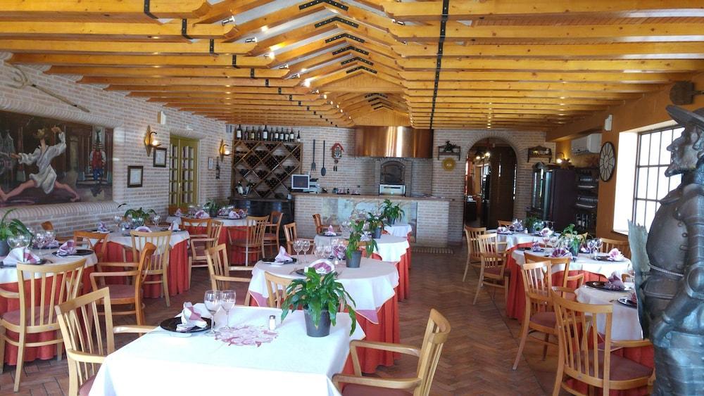 Hotel Verona Puertollano Extérieur photo