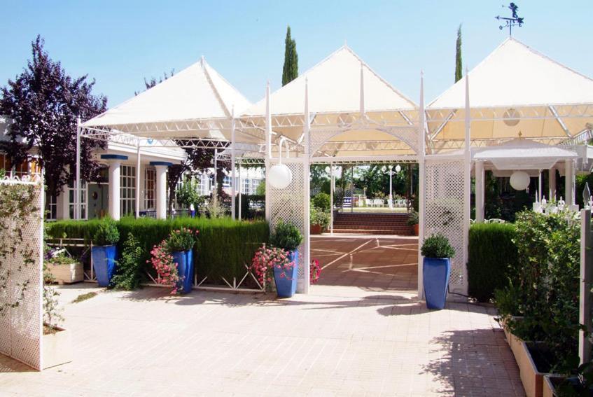 Hotel Verona Puertollano Extérieur photo